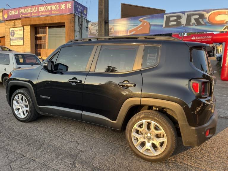 JEEP - RENEGADE - 2016/2017 - Preta - R$ 72.900,00