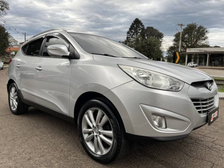 HYUNDAI - IX35 - 2012/2013 - Prata - Sob Consulta