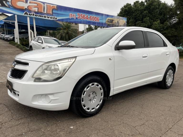 CHEVROLET - COBALT - 2012/2013 - Branca - R$ 44.900,00