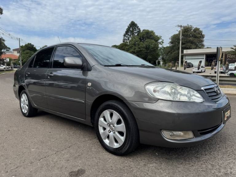 TOYOTA - COROLLA - 2006/2007 - Cinza - R$ 42.900,00