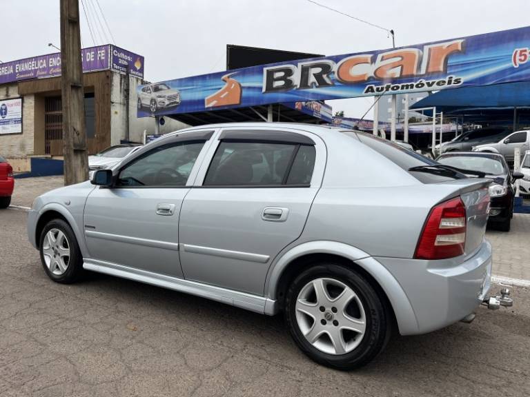 CHEVROLET - ASTRA - 2008/2008 - Prata - R$ 35.900,00