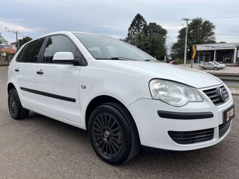 VOLKSWAGEN - POLO - 2007/2007 - Branca - R$ 35.900,00