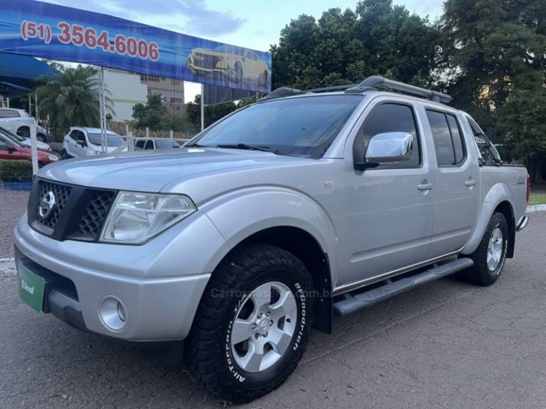 NISSAN - FRONTIER - 2009/2009 - Prata - R$ 84.900,00