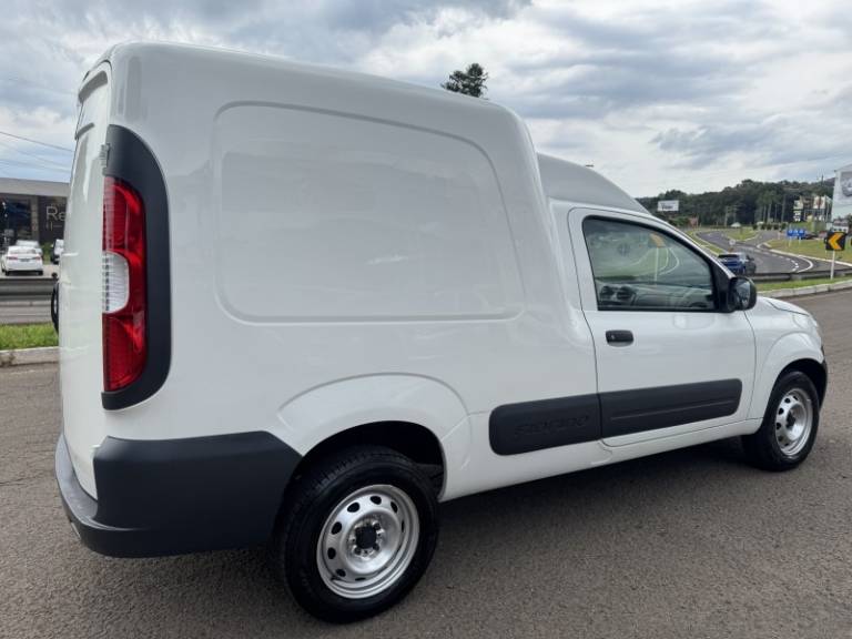 FIAT - FIORINO - 2014/2015 - Branca - R$ 59.900,00