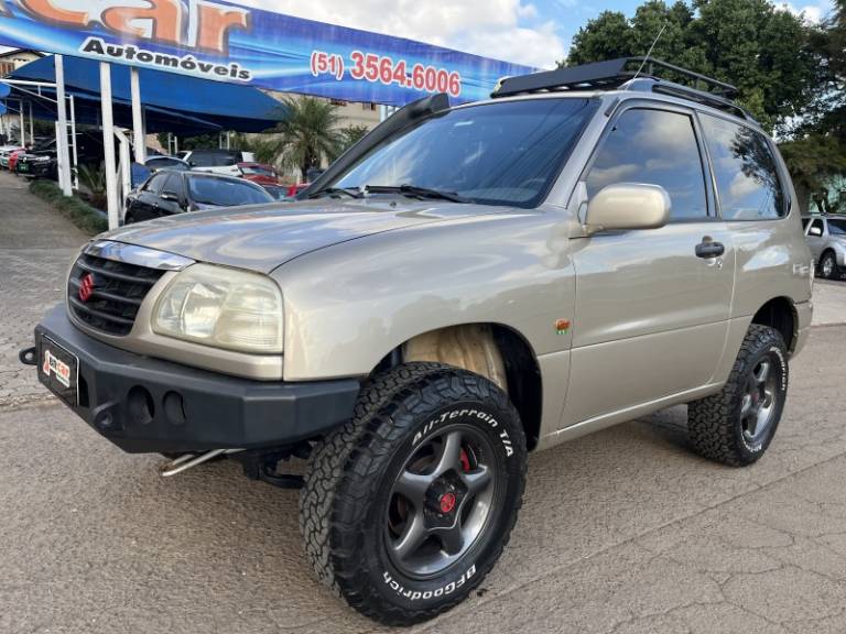 SUZUKI - VITARA - 2000/2001 - Bege - R$ 48.900,00