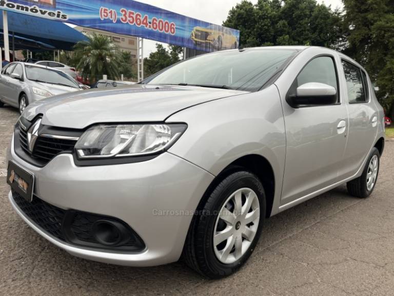 RENAULT - SANDERO - 2019/2020 - Prata - R$ 52.900,00