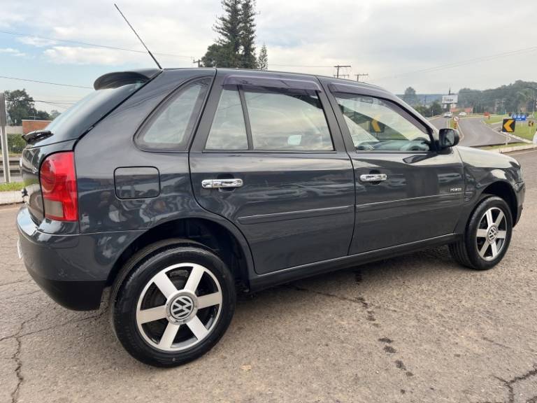 VOLKSWAGEN - GOL - 2006/2007 - Cinza - R$ 32.900,00