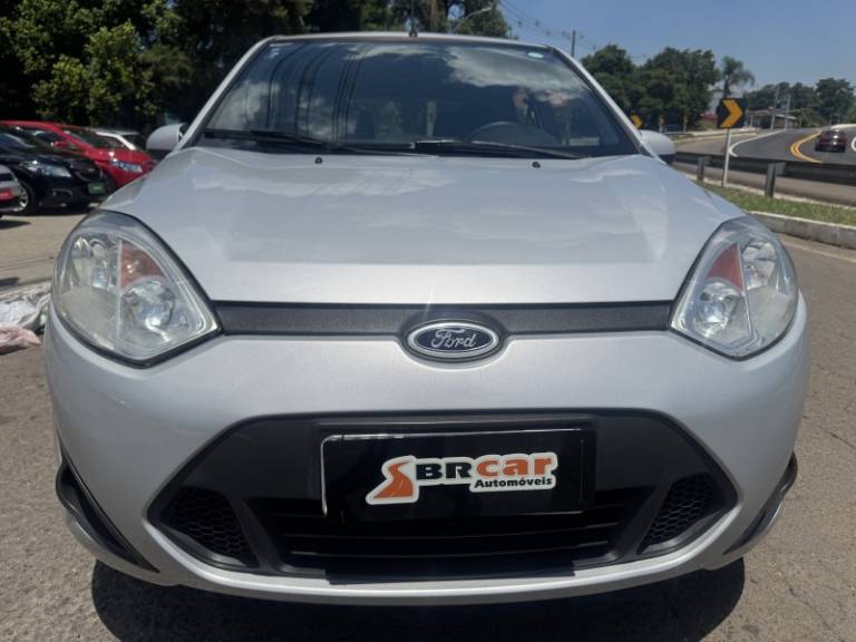 FORD - FIESTA - 2014/2014 - Prata - R$ 34.900,00