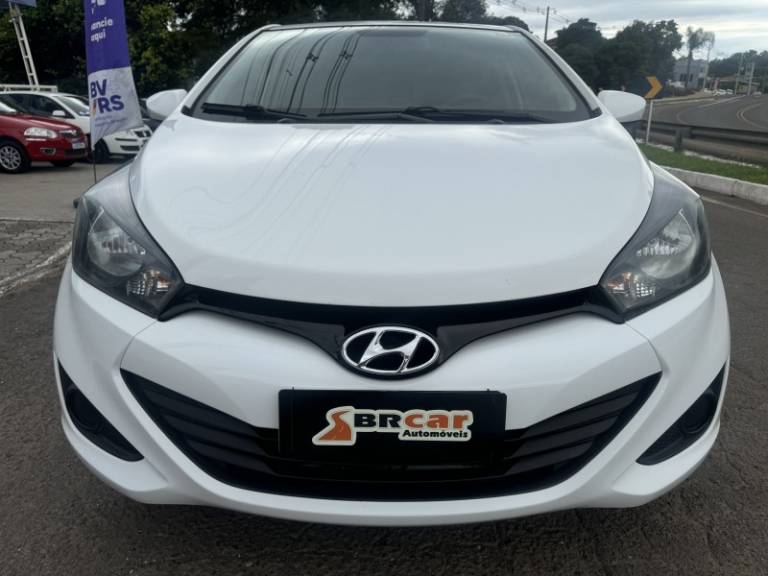 HYUNDAI - HB20 - 2014/2014 - Branca - R$ 45.900,00