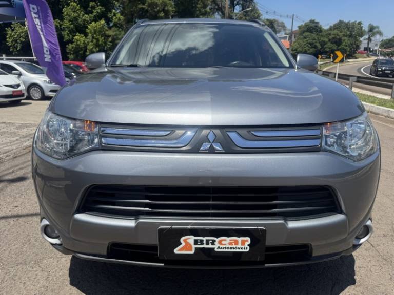 MITSUBISHI - OUTLANDER - 2013/2014 - Cinza - R$ 76.900,00