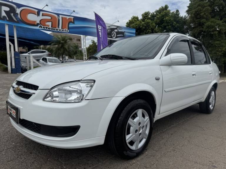 CHEVROLET - CLASSIC - 2013/2014 - Branca - R$ 26.900,00