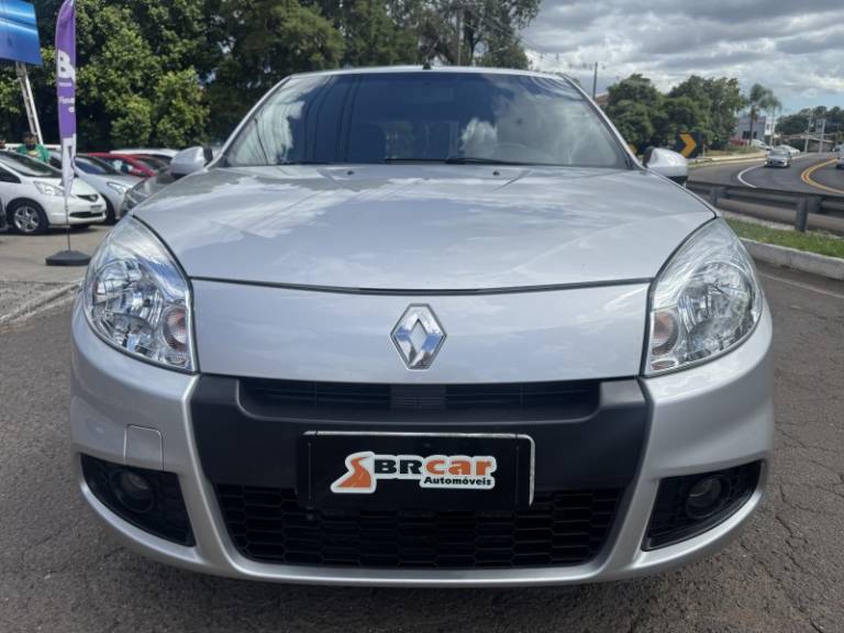 RENAULT - SANDERO - 2011/2012 - Prata - R$ 33.900,00