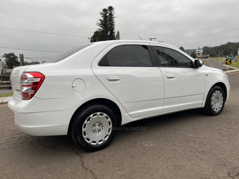 CHEVROLET - COBALT - 2012/2013 - Branca - R$ 44.900,00