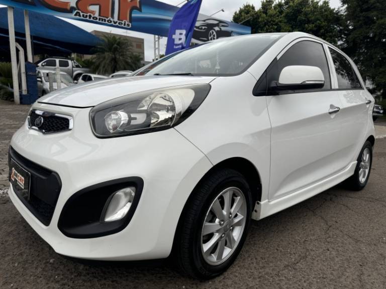 KIA MOTORS - PICANTO - 2012/2013 - Branca - R$ 45.900,00