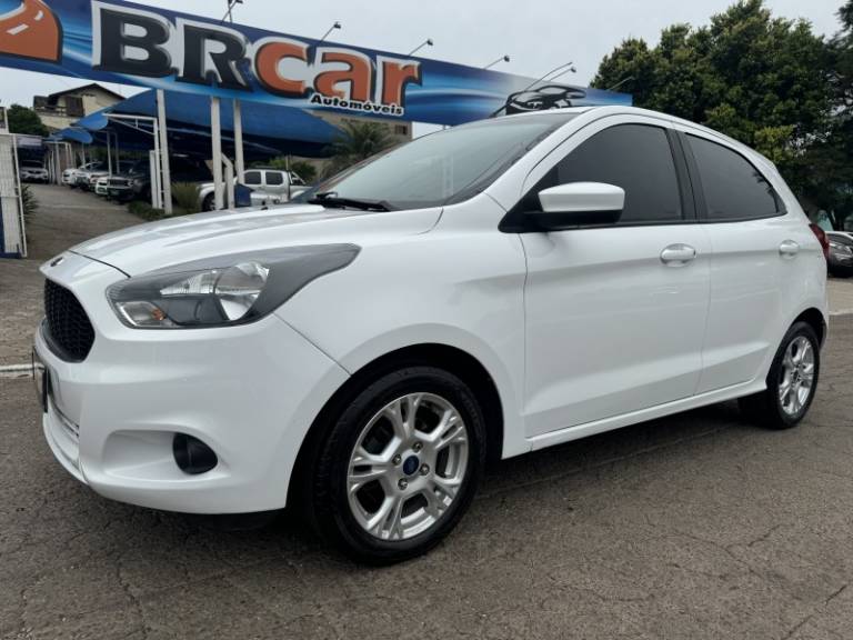 FORD - KA - 2015/2015 - Branca - R$ 45.900,00