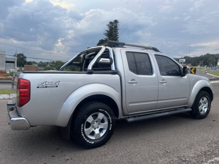 NISSAN - FRONTIER - 2009/2009 - Prata - R$ 84.900,00